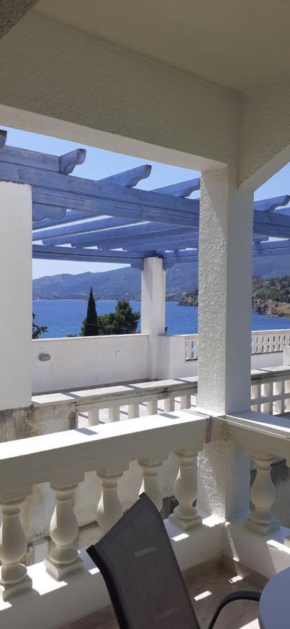 Apartament To Spiti Tis Eirinis Poros Town Zewnętrze zdjęcie