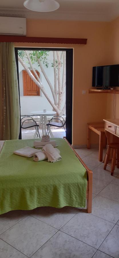 Apartament To Spiti Tis Eirinis Poros Town Zewnętrze zdjęcie