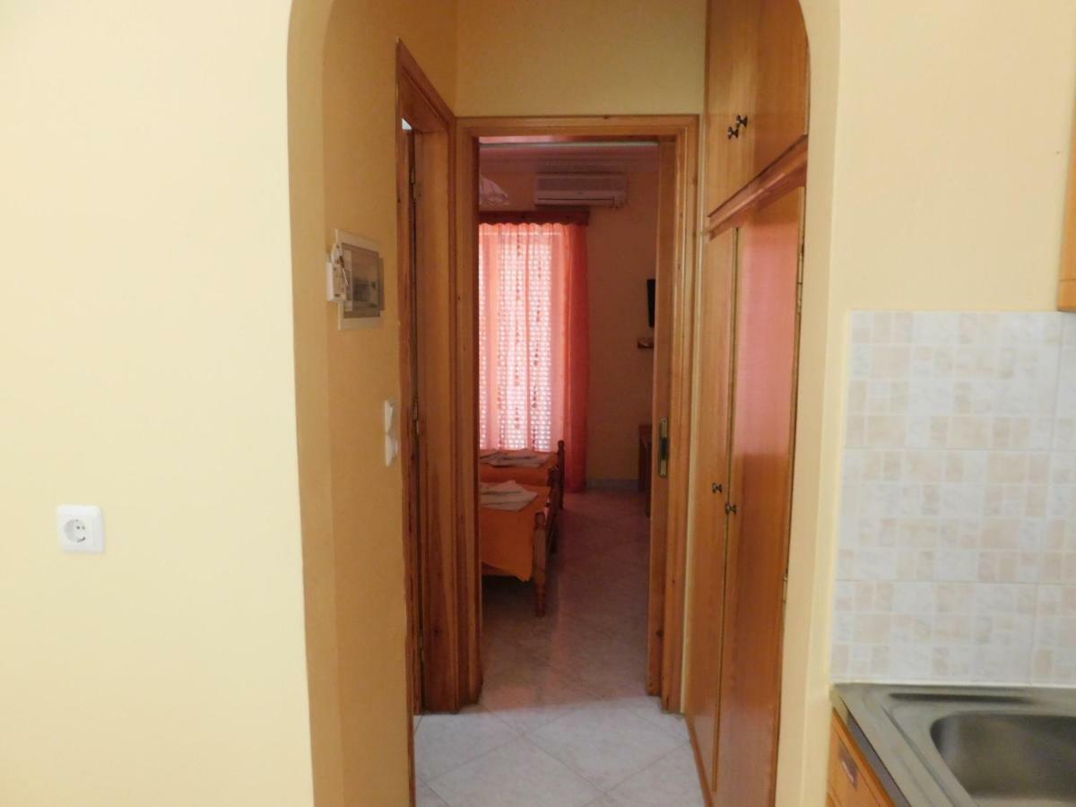 Apartament To Spiti Tis Eirinis Poros Town Zewnętrze zdjęcie